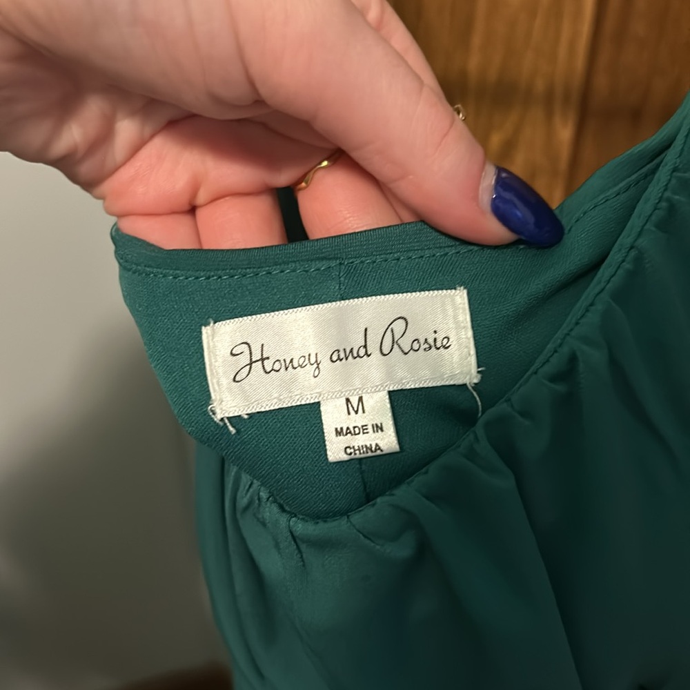 Emerald Green homecoming dress - Picture 4 of 5